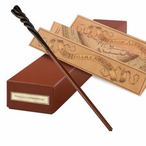 NEVILLE LONGBOTTOM  Universal interactive wand. With box and map BNIB